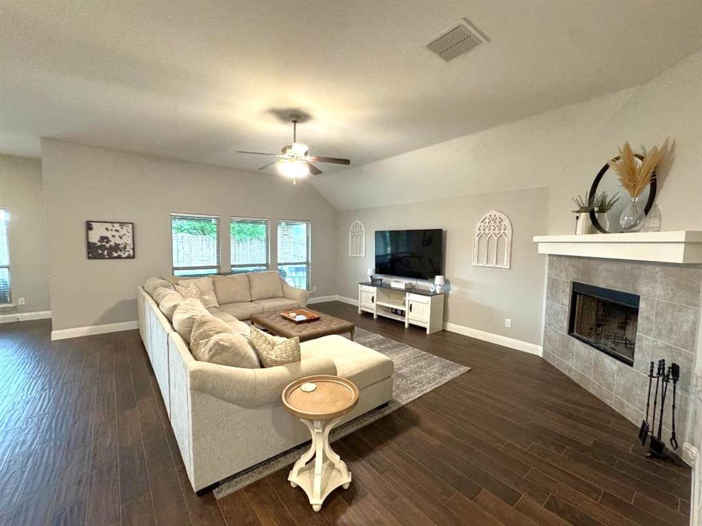 Hopkins Meadows Add Ph - Residential