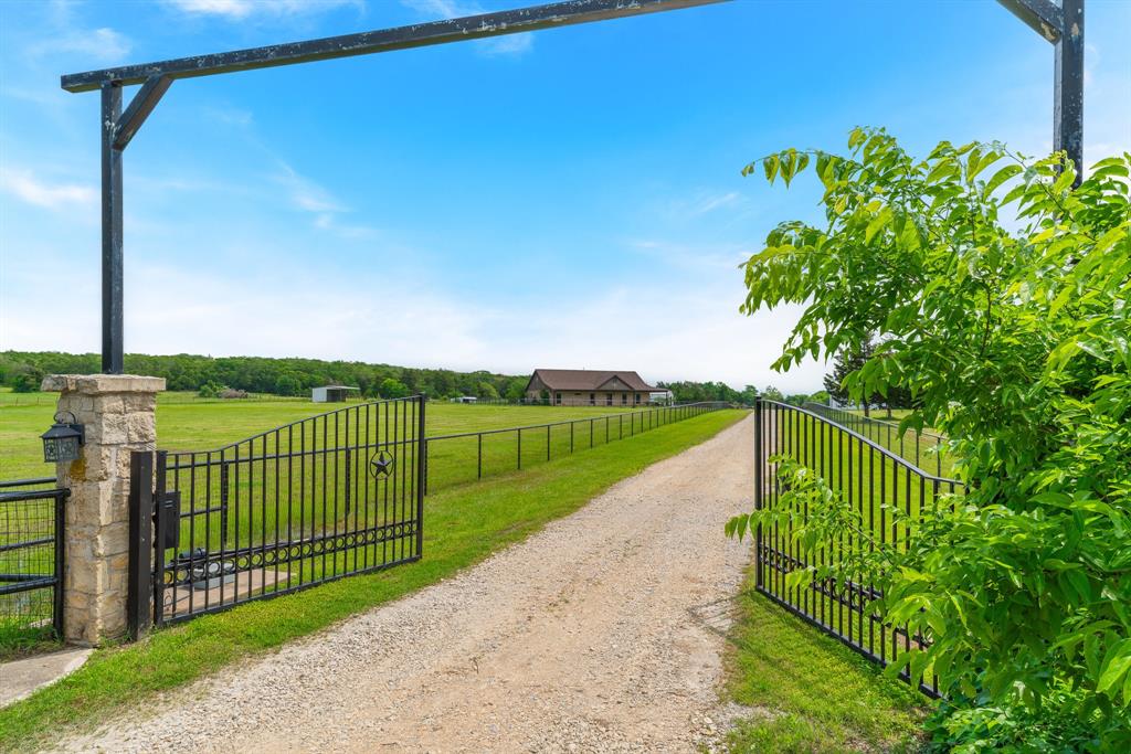 Clements At - Residential