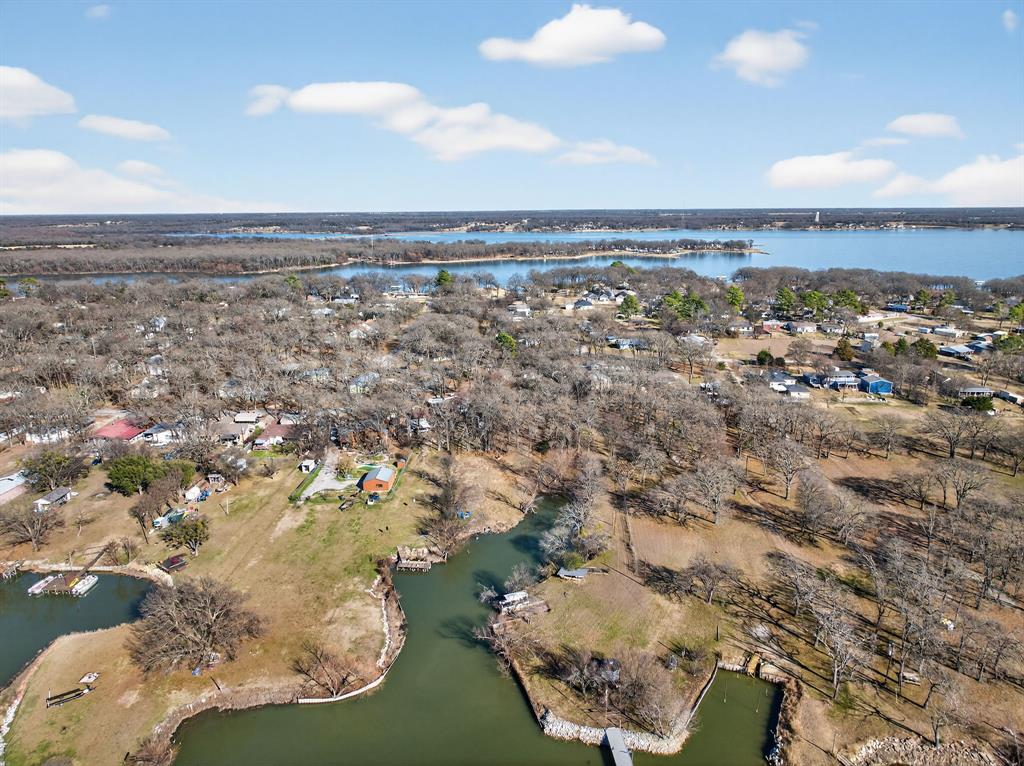 Whispering Oaks - Land