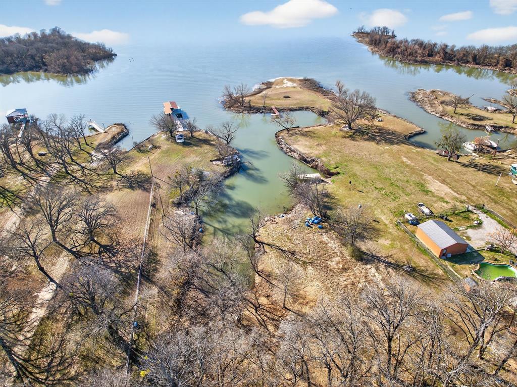 Whispering Oaks - Land