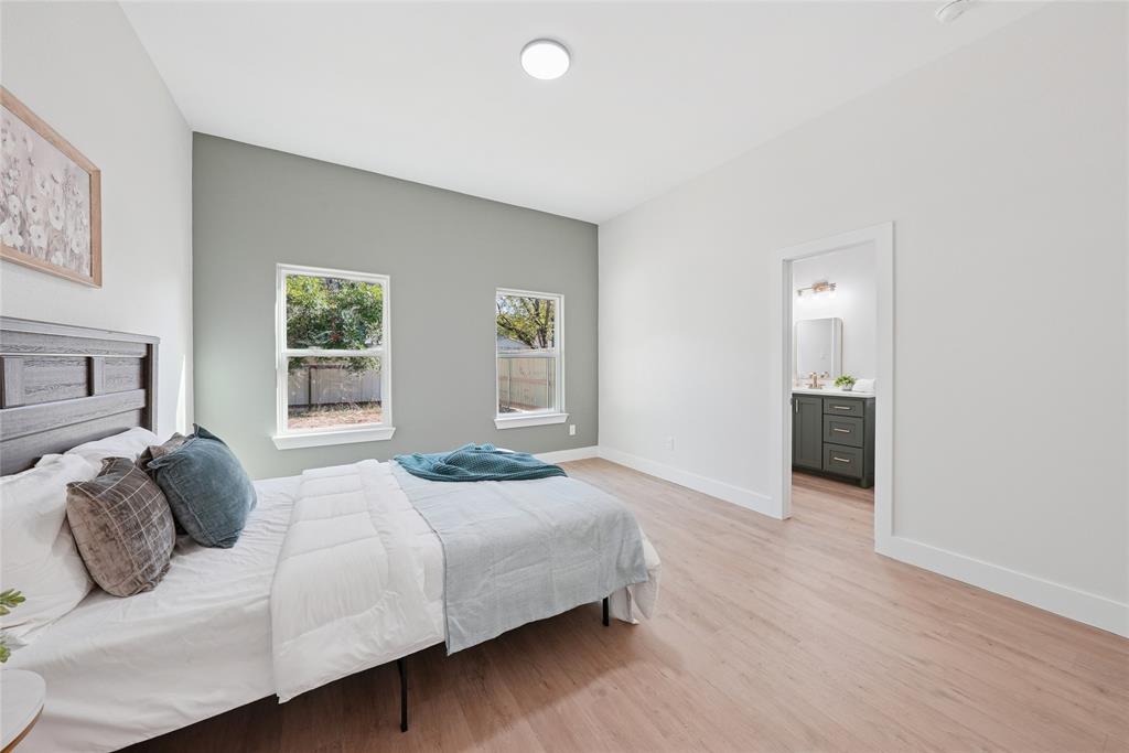 VICTORY HEIGHTS ADDITION - Residential Income