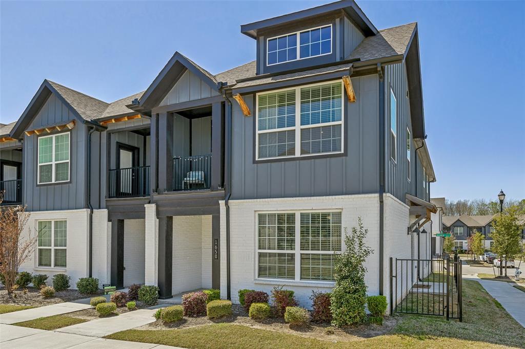 Villas At Chaparral, The - Residential