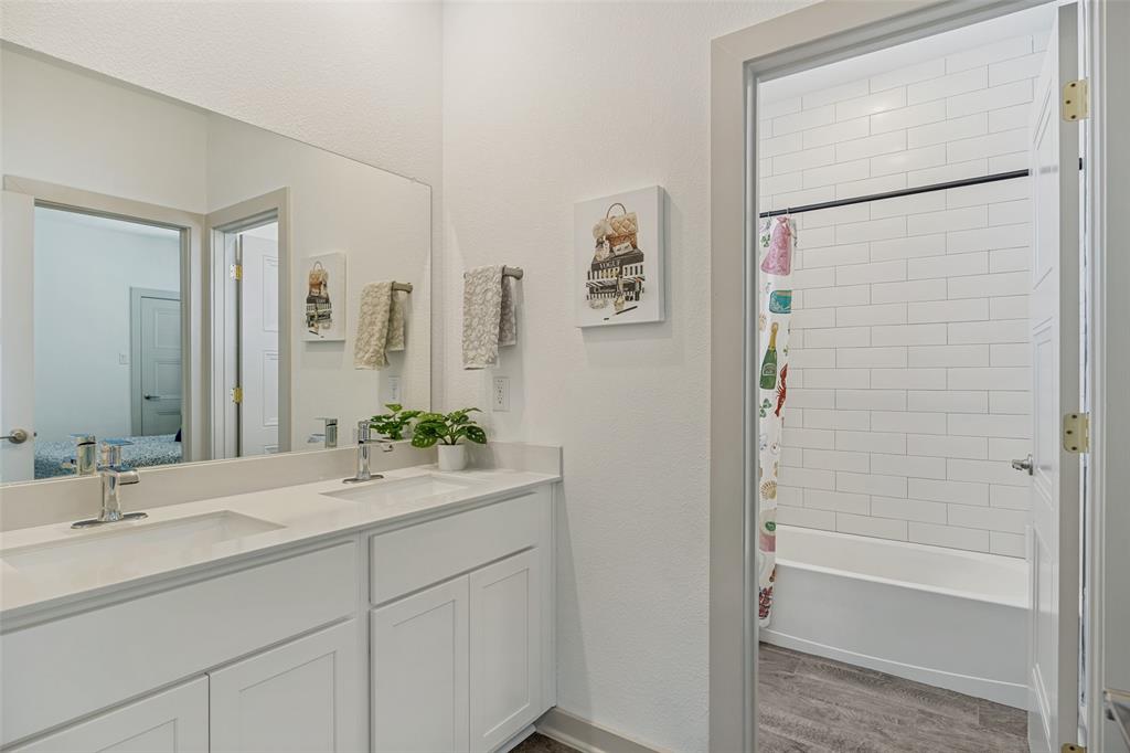 Villas At Chaparral, The - Residential