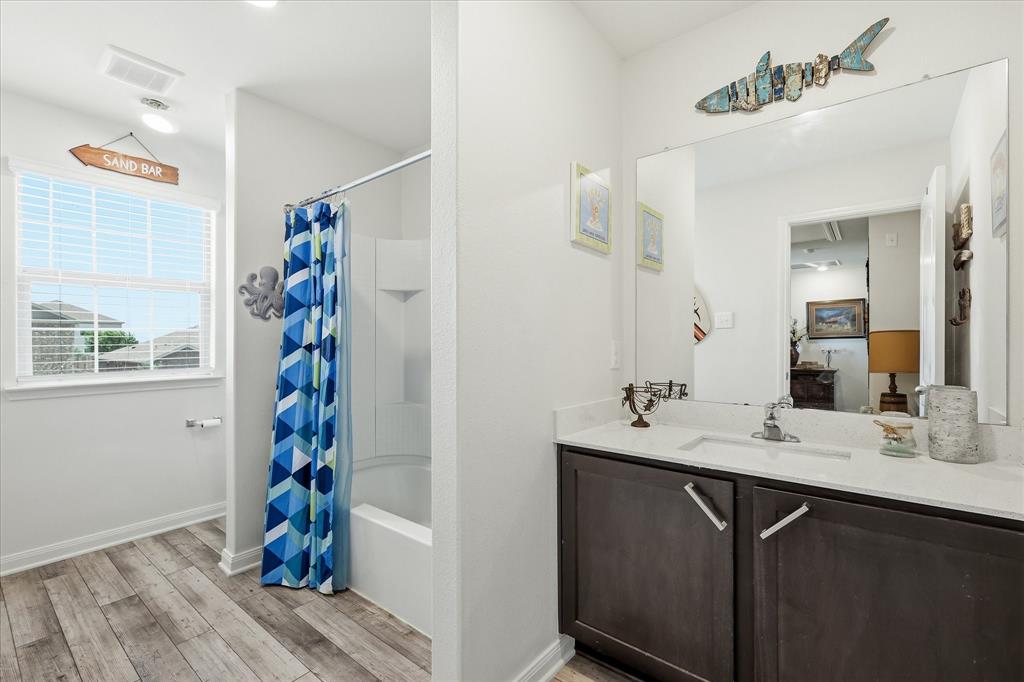Chisholm Spgs Ph2 - Residential