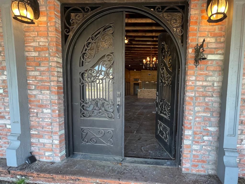 Old Town Square - Commercial Sale
