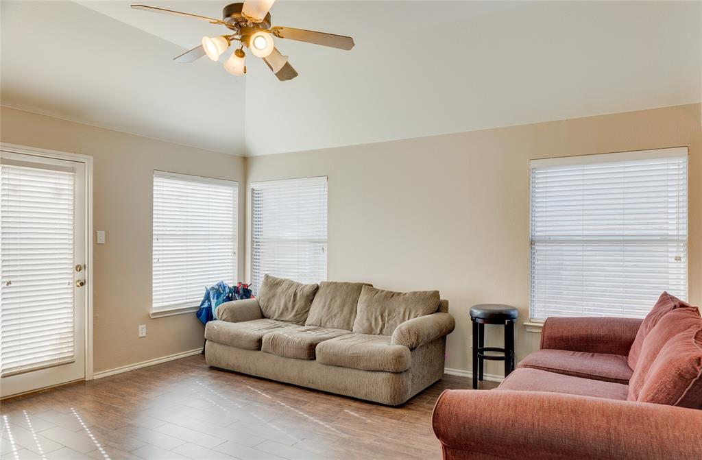 Wilshire Valley - Residential