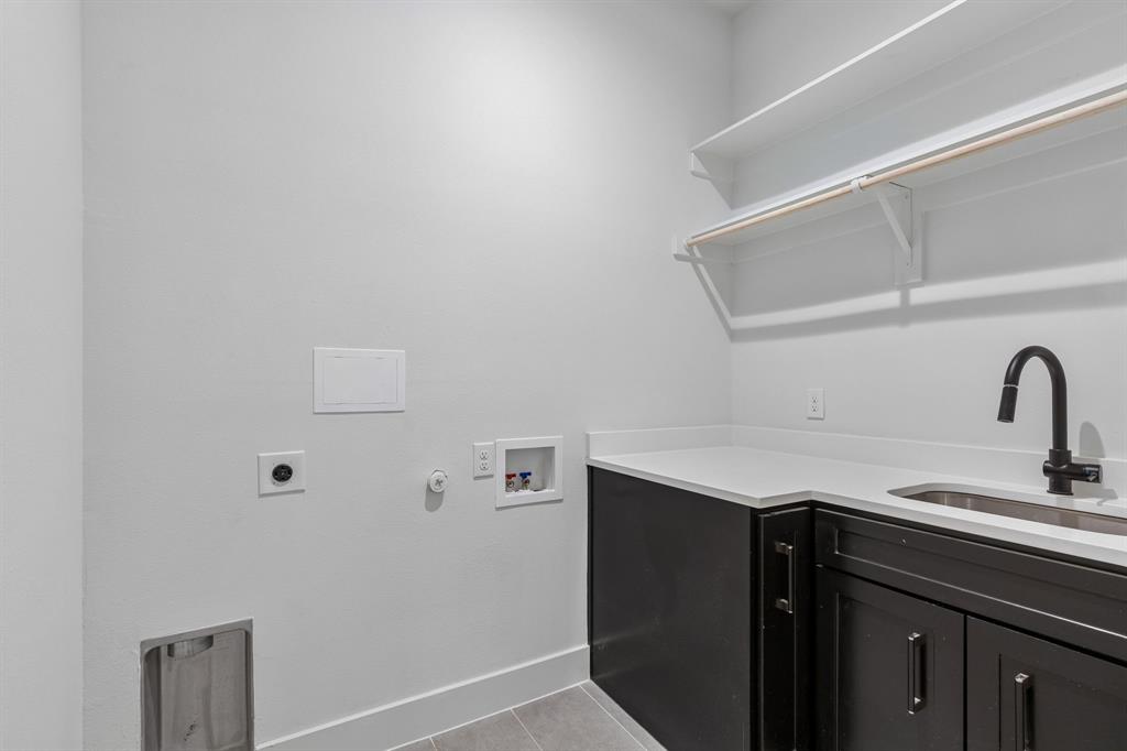 Decker - Residential