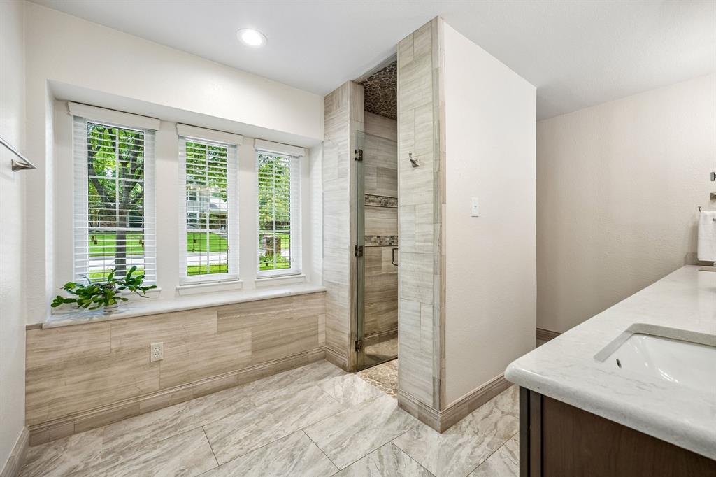 RUSTIC OAKS ADDITION - Residential