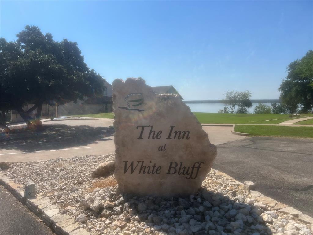 White Bluff #22 - Land