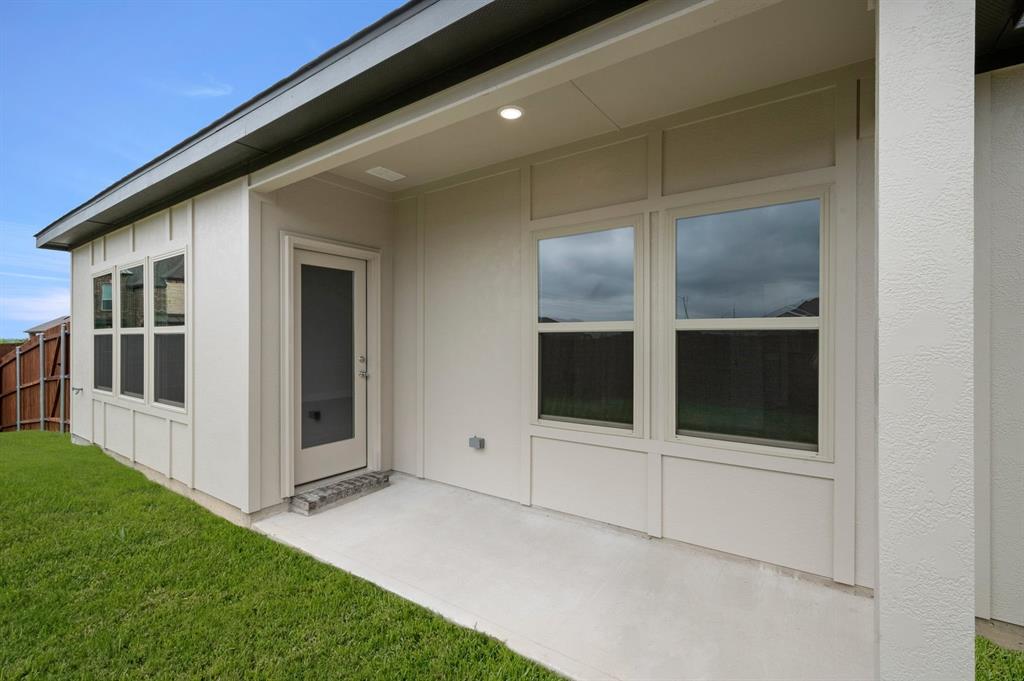 Llano Springs Classic Series - Residential