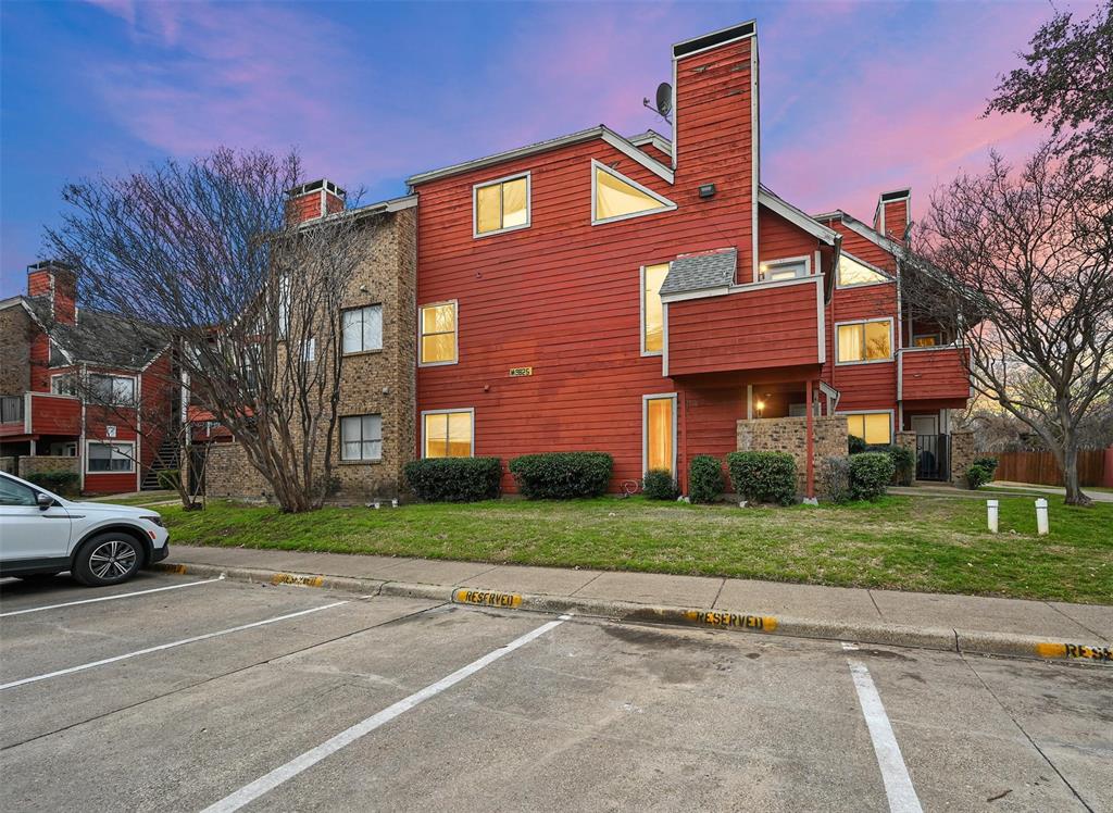 Richland Trace Condos - Residential