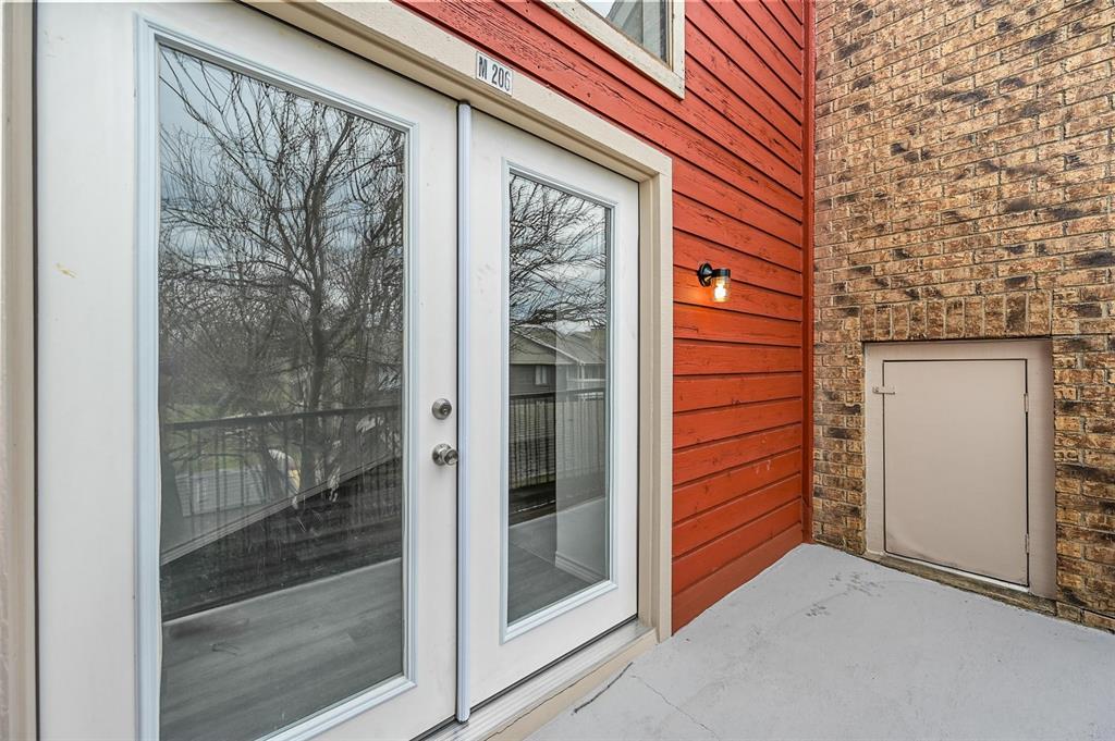 Richland Trace Condos - Residential