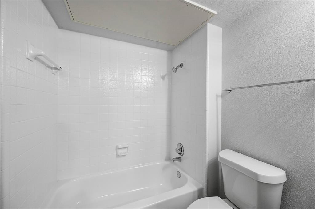Richland Trace Condos - Residential