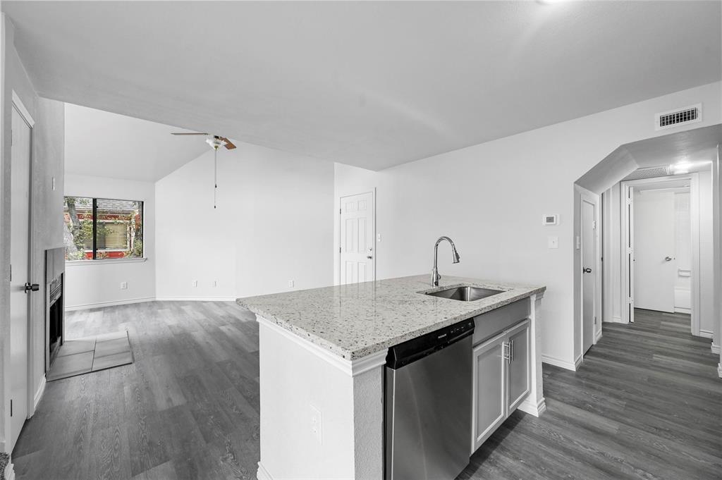 Richland Trace Condos - Residential