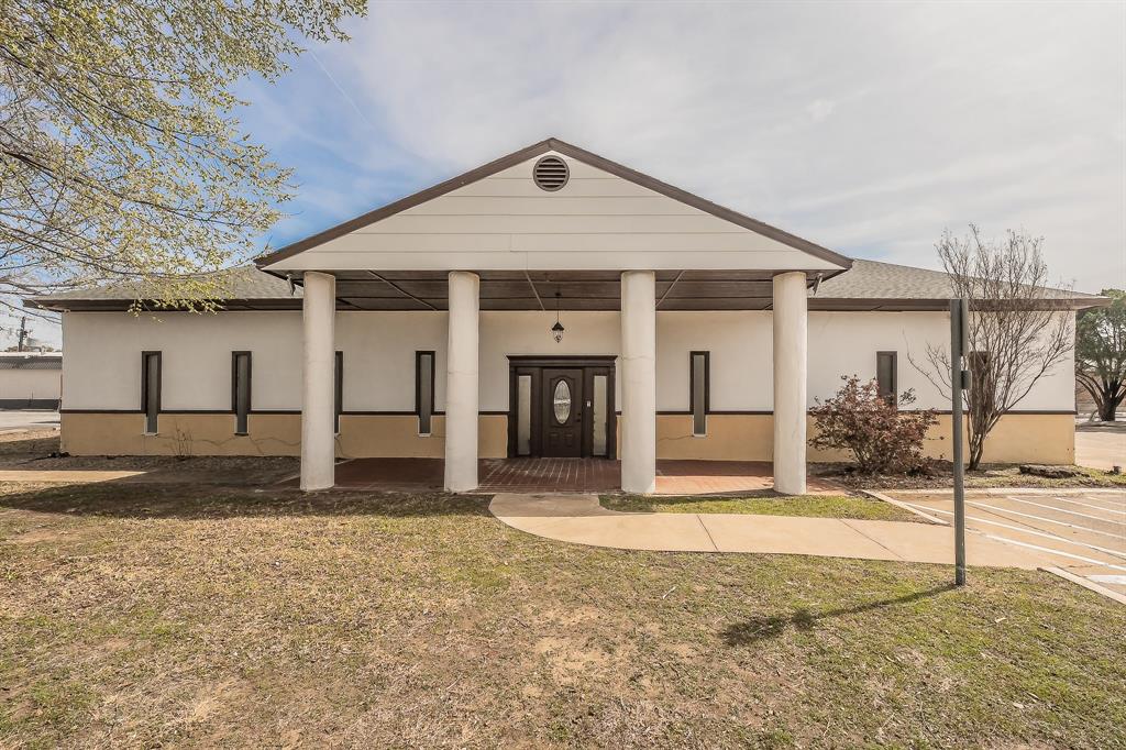 This property has been updated and can be used for multiple purposes as it can be rented out as individual office, funeral home (which it once was) or a new business needing more space. In the last year the property has had Updated: Electric, Plumbing, HVAC. New paint inside and out along with some new flooring and exterior masonry work.  Seller will be finishing interior paint and electrical and top out Plumbing and top out drop ceiling and HVAC.  Come take a look and see all the ways this will work for your business!