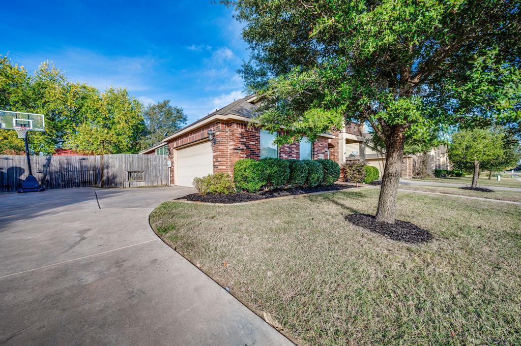 Meadows At Longbranch - Residential