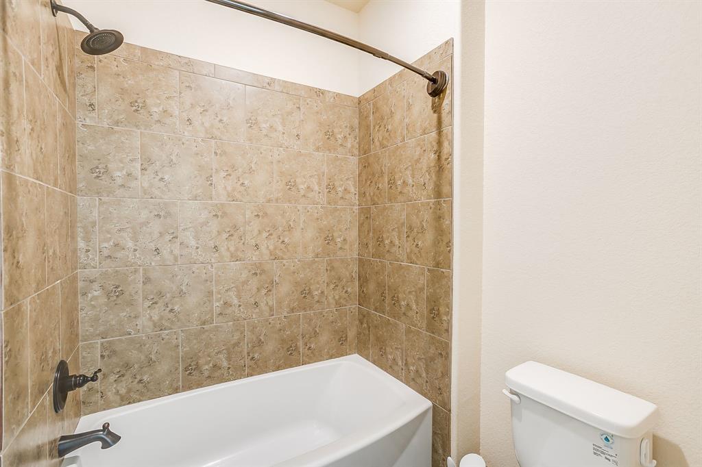 A-668 MO NEAL 20.39 ACRES - Residential