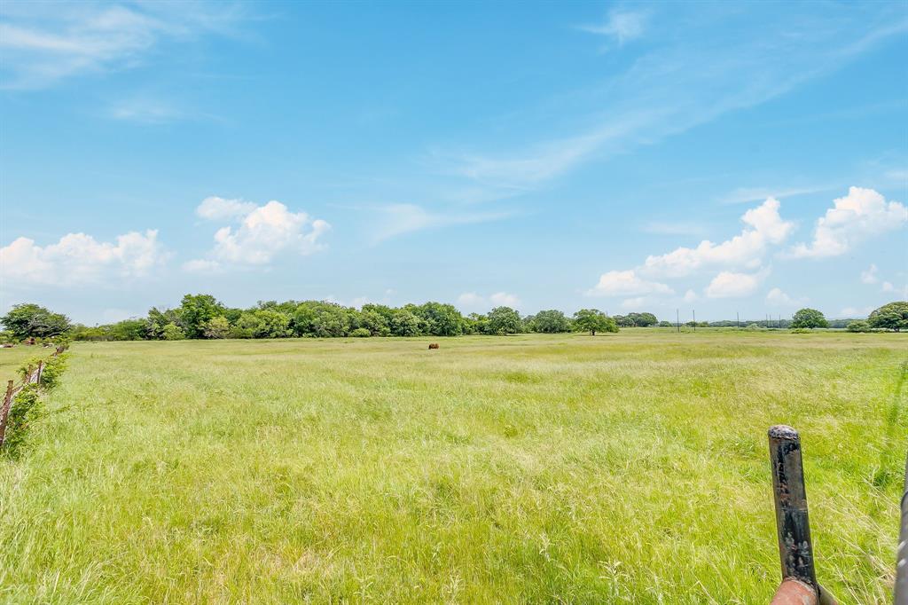 A-668 MO NEAL 20.39 ACRES - Residential