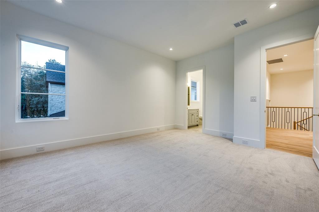 Cresthaven Place Add - Residential