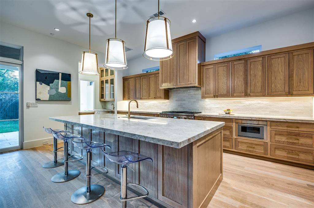 Cresthaven Place Add - Residential