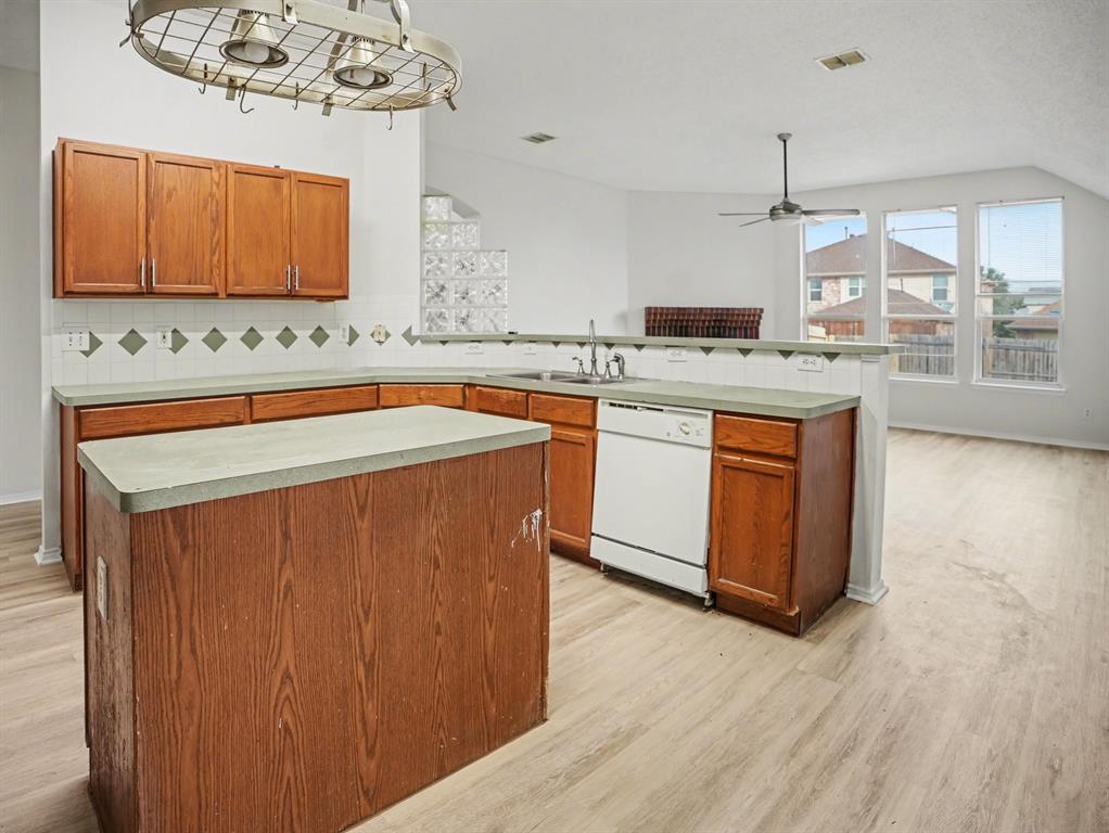 Reserve High Pointe Ph - Residential