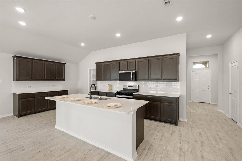 Terra Vella - Residential