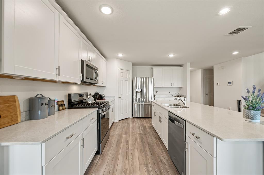 Elizabeth Creek - Residential