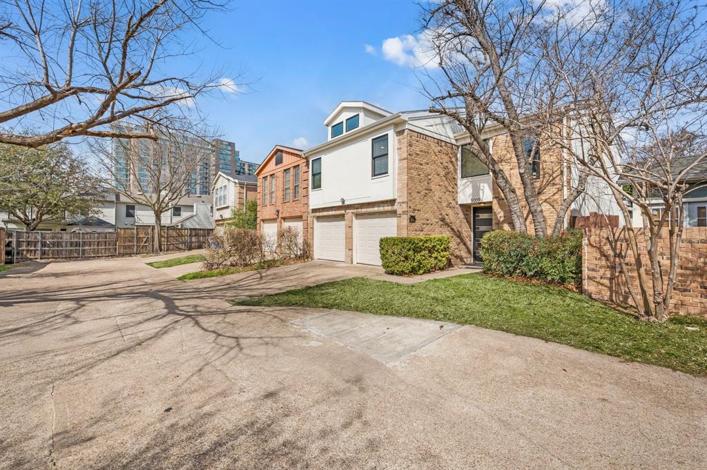Knox Village Garden Homes Ph 02 - Residential