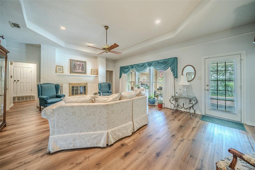Ridglea Country Club Estate - Residential