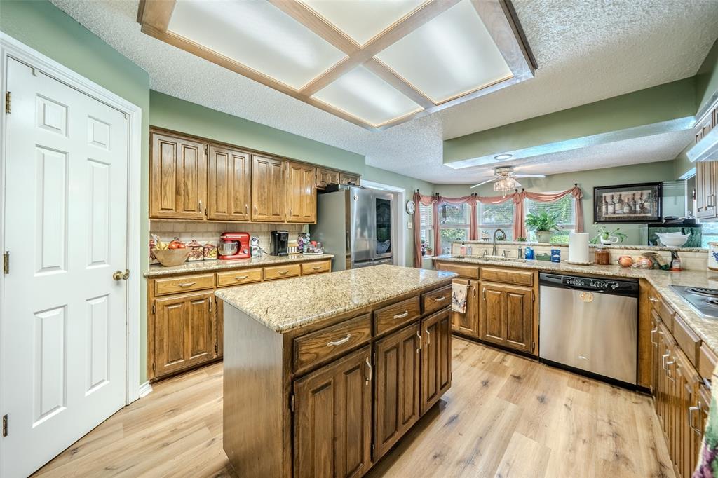 Ridglea Country Club Estate - Residential