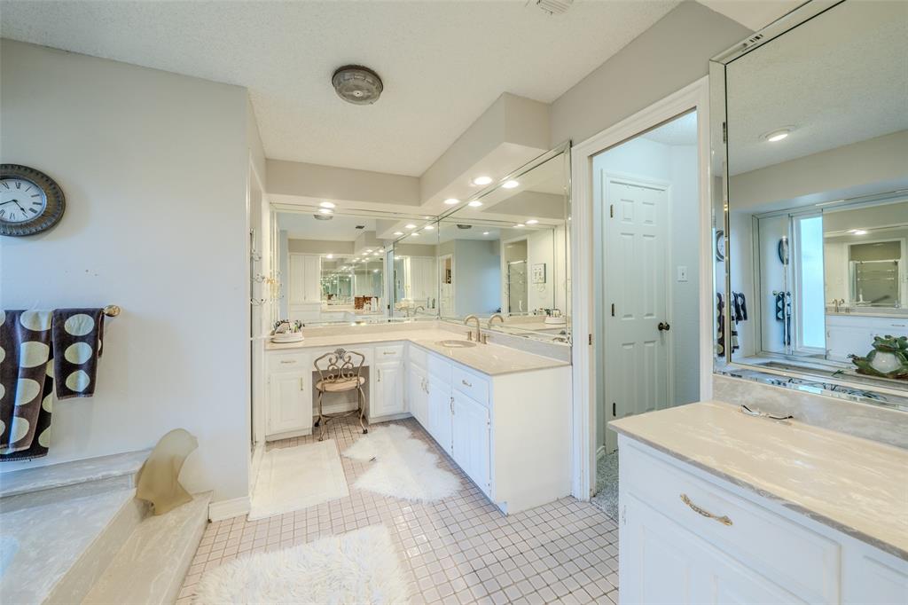 Ridglea Country Club Estate - Residential