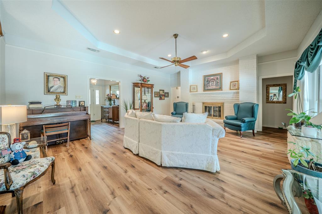 Ridglea Country Club Estate - Residential