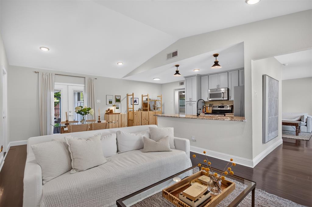 Crestview East 02 - Residential