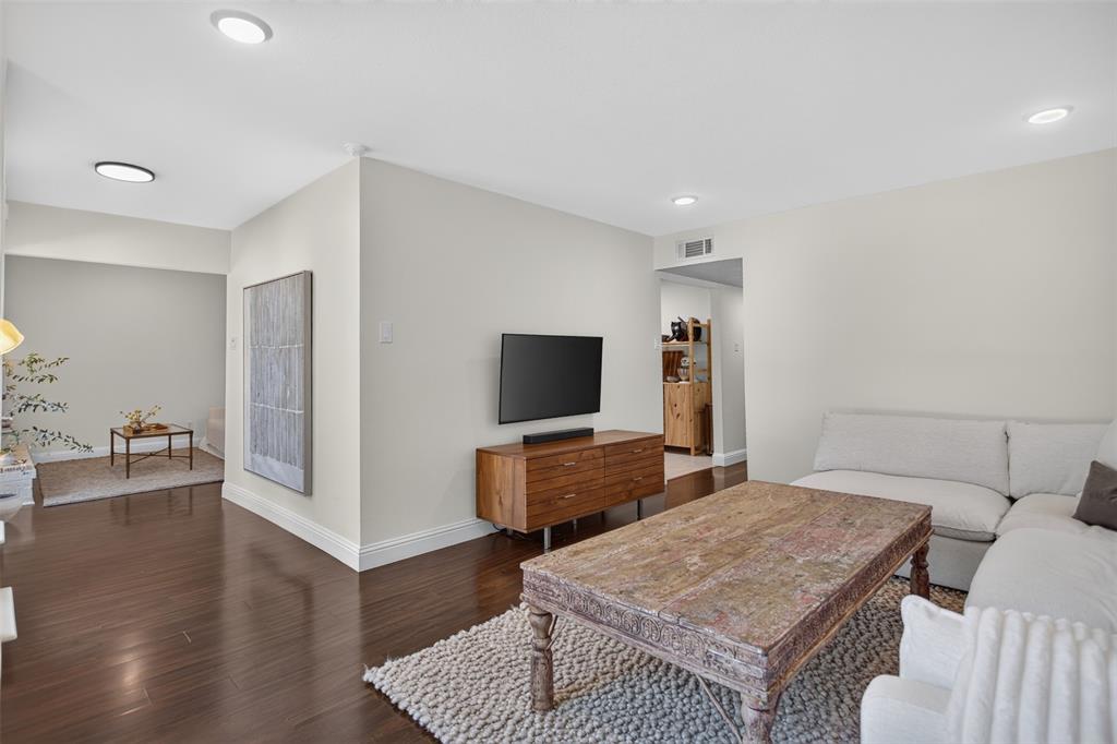 Crestview East 02 - Residential
