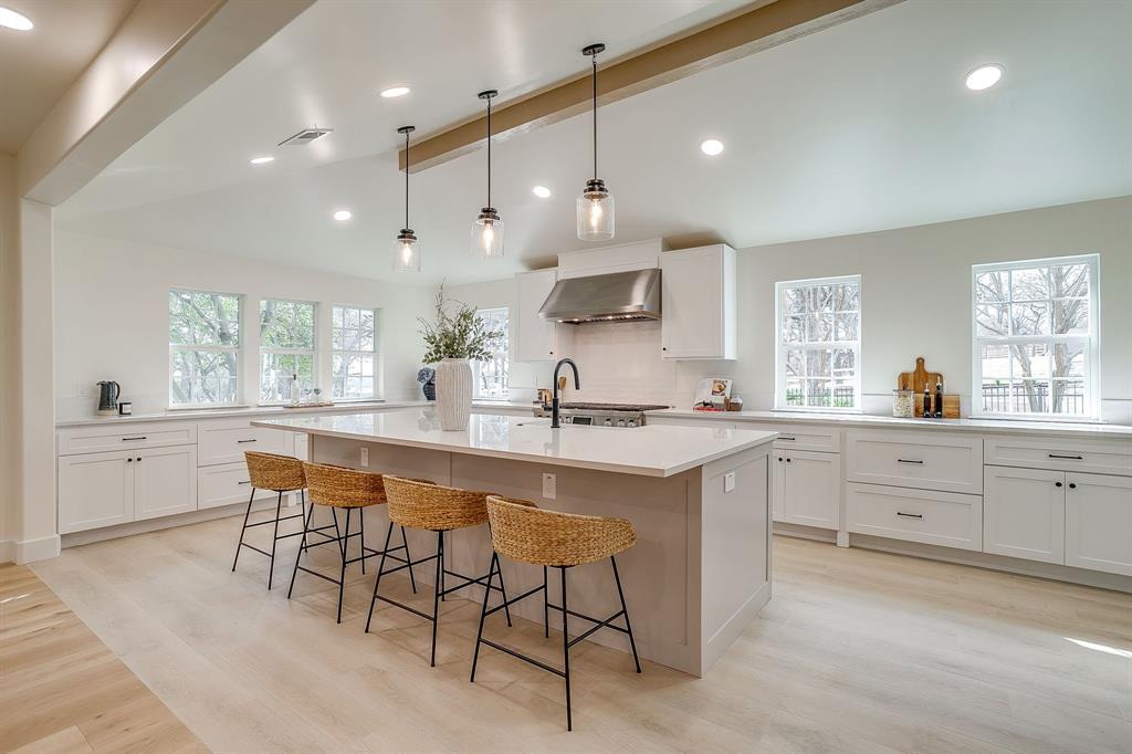Beautifully remodeled home on 4.5 acres offering the perfect balance of country living with city convenience. The updated kitchen features new appliances and two dishwashers, making it ideal for entertaining. Property highlights include guest quarters, stables, barns, and air-controlled storage. Enjoy outdoor living with a pool, fire pit, full irrigation system, and a picturesque tree-lined drive. A rare opportunity to own acreage with premium amenities and easy access to city conveniences.
