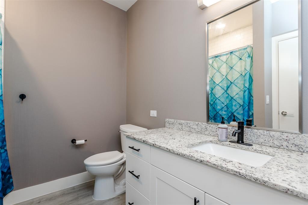 Sojurn At The Realm Condominiu - Residential