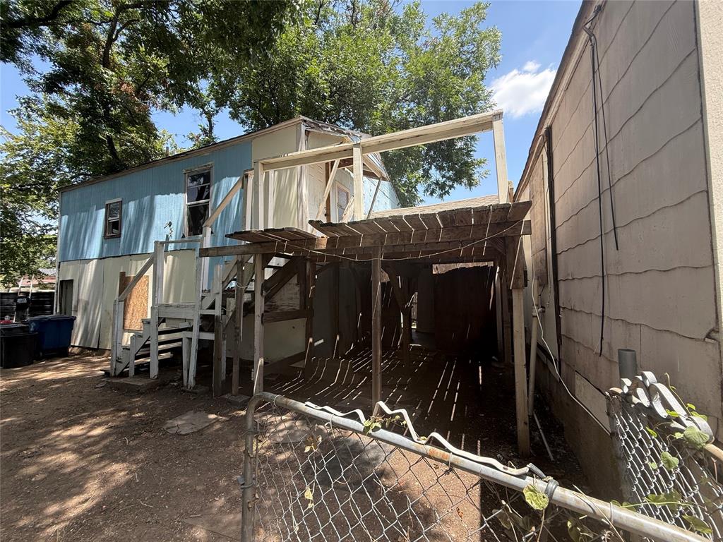 Shady Wood Rev - Residential