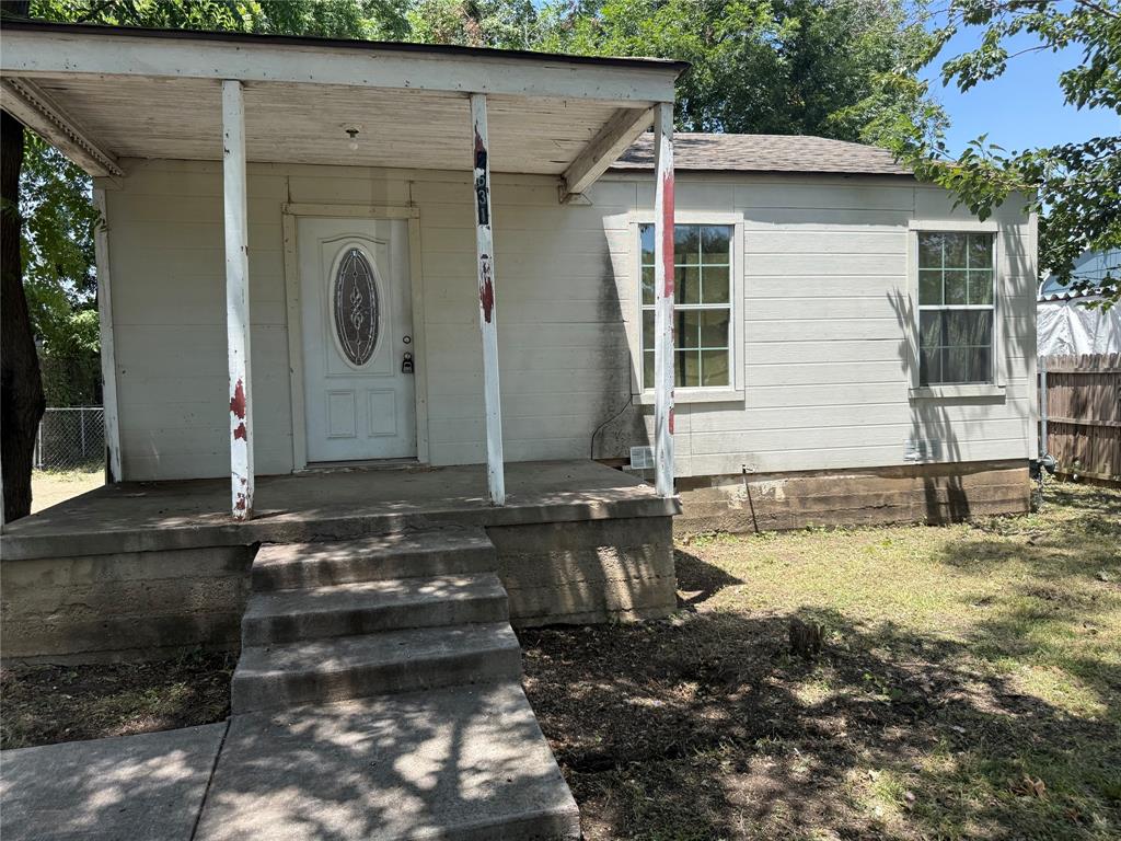Investor special in the heart of North Oak Cliff where the Bishop Arts buzz meets old Dallas bones. This 1943 frame sits on a tree shaded lot with mature canopy, covered front porch, and a side drive that gives you options for development.

The main structure is solid and ready to be loved again. The addition out back is a question mark worth investigating but whether you demo it and reclaim the lot or permitted it and add square footage to the story that decision is yours and so is the upside. Priced for what it is and positioned for what it could be. Cash or hard money only as this one is being sold as is with no repairs no credits and no exceptions. Investors flippers and visionaries only please. 

North Oak Cliff is having its moment right now with Bishop Arts Sylvan Thirty and Trinity Groves all within minutes and renovated comps pushing north of two fifty and beyond. Get in early get in smart and bring your contractor because the canvas is blank and the location does the rest. Buyer to verify all information including square footage school assignments and permit history. Go and show through Broker Bay. Will prioritize offers that have walked the property.