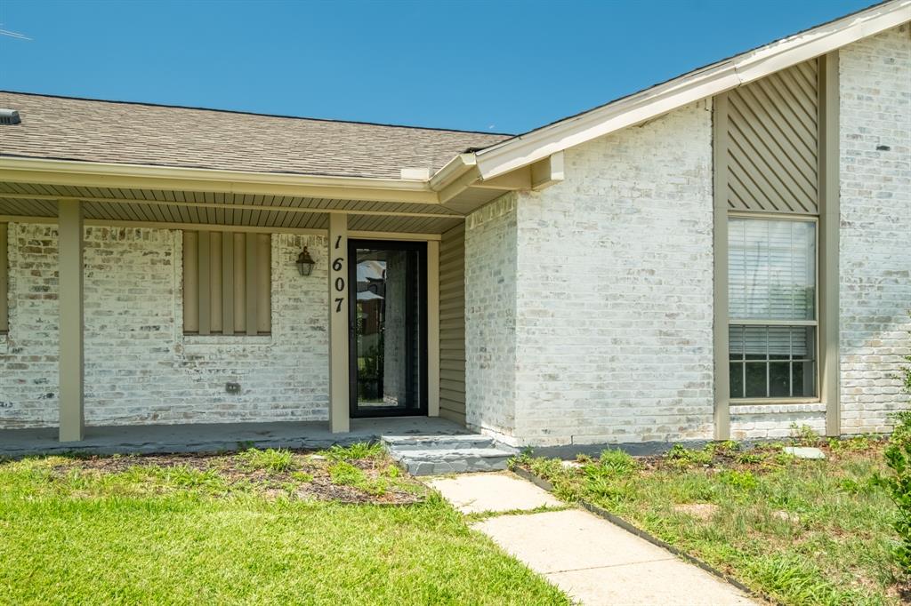 Lewisville Valley - Residential