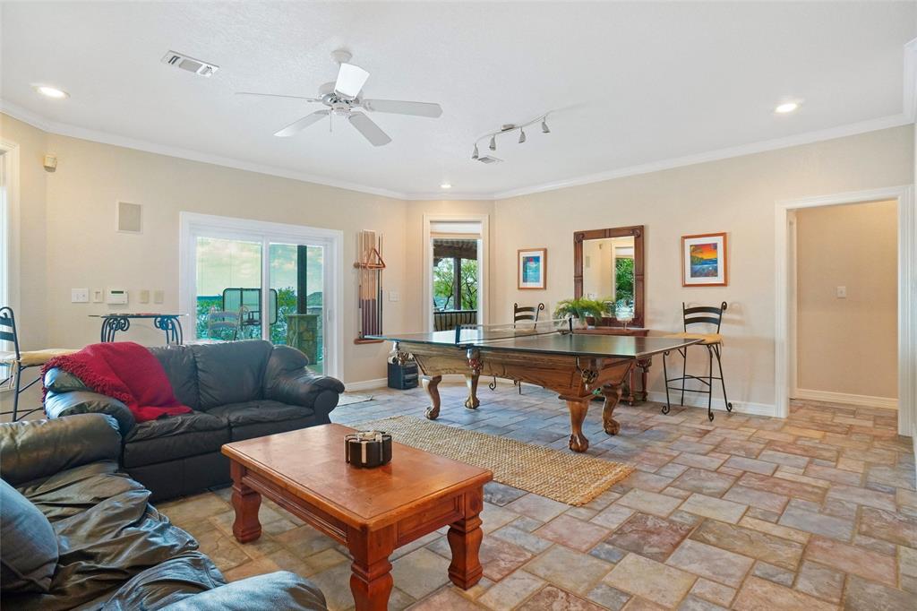 Gaines Bend - Residential