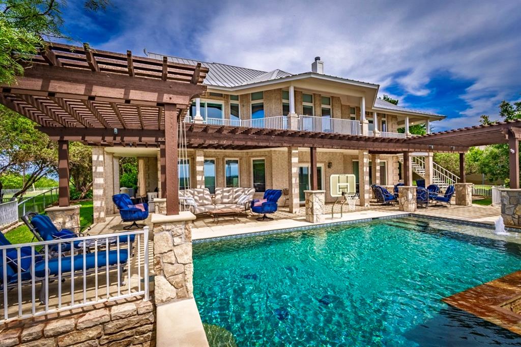 Gaines Bend - Residential