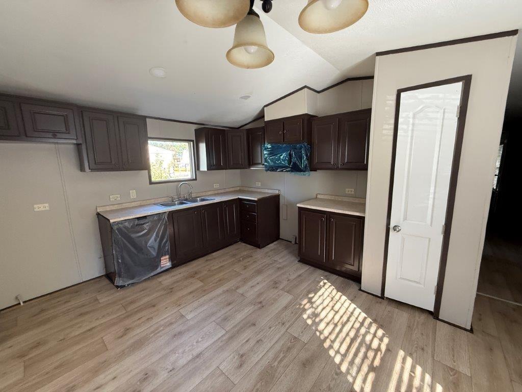 Arrowhead Shores Sec A - Residential