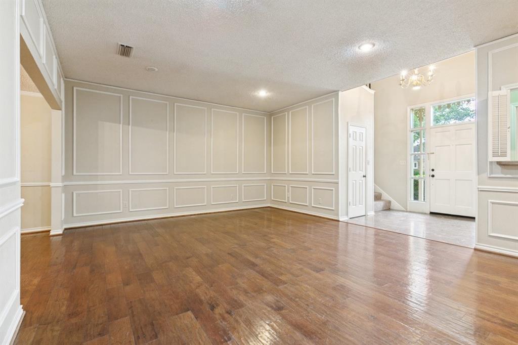 Prestonwood Hillrest Townhouses - Residential