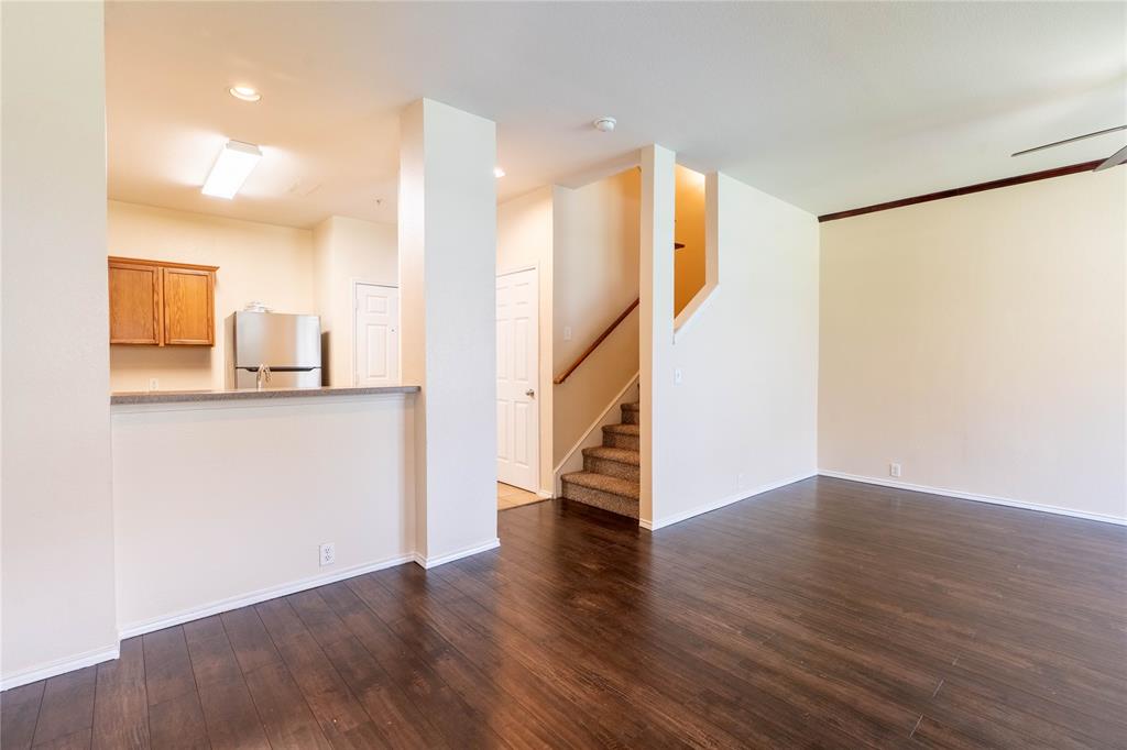 Stoneleigh Place - Residential