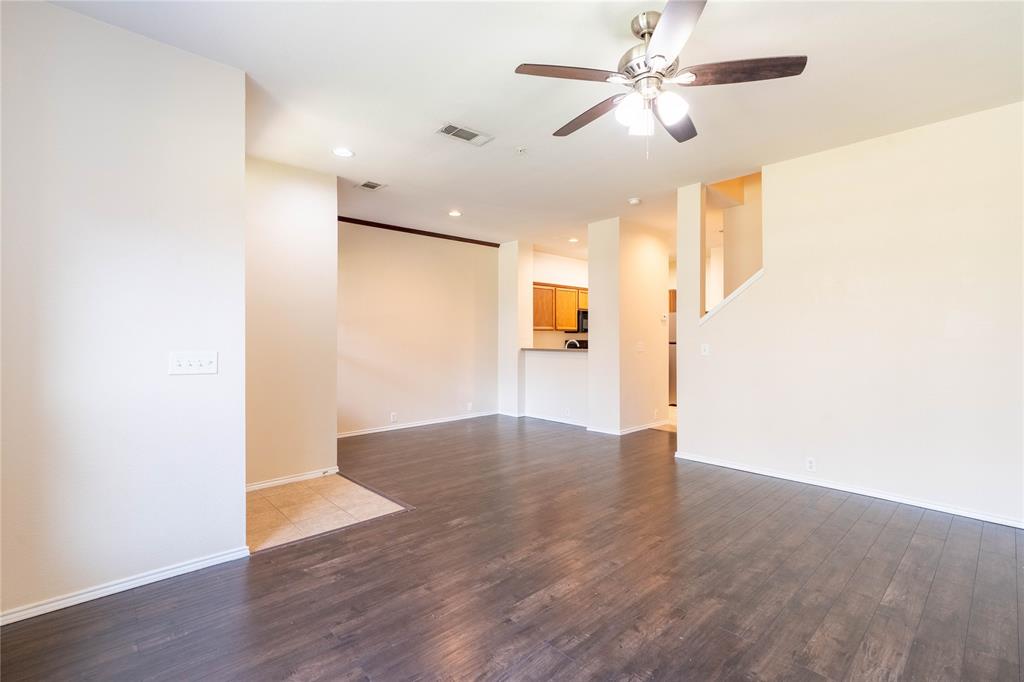 Stoneleigh Place - Residential