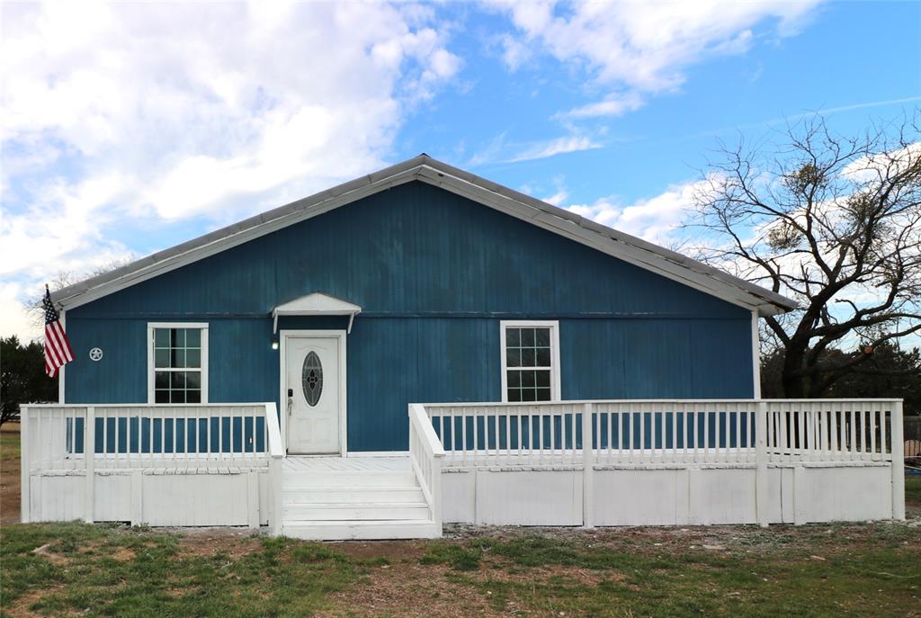 Must Sell! All offers considered. 4 bed 2 bath with extra storage plus bonus room that could be 5th bedroom. Home is a “Fixer-Upper” sitting on just over half an acre close to the lake and just outside the city limits. Buyer agents welcome. Owner will Carry with reasonable down (owner doesn’t care about cre dit). If interested come drive by the house. There’s a sign in front of the house with my cell (Listing Agent) on it. Call me and I’ll get you inside to see it. It is a clean slate and is ready for your finishing touches. Property is being sold as is and does need work. If interested come drive by the house and call me. Priced to sell — don’t wait.