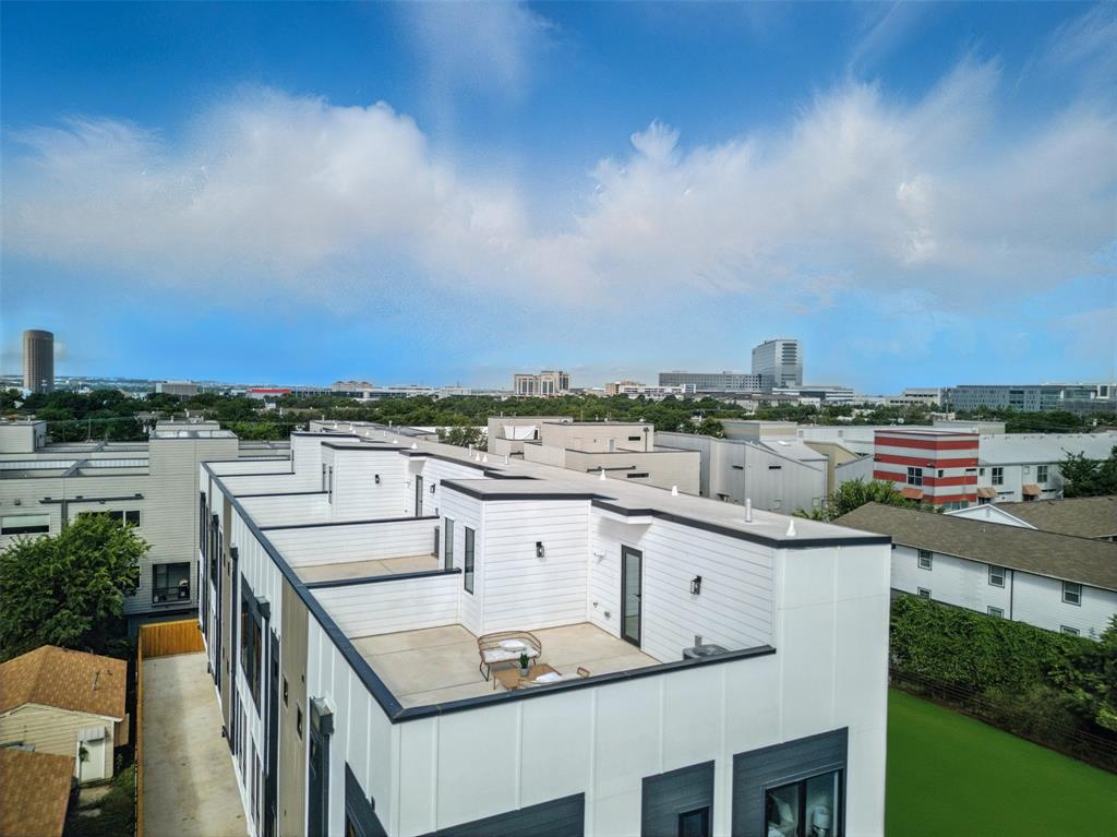 O A TEAL - Residential