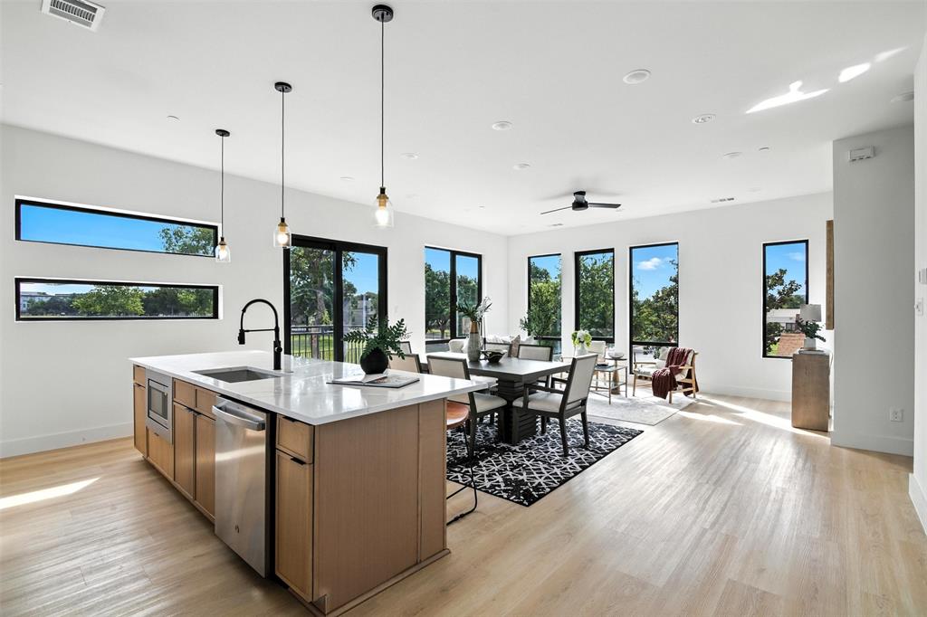 O A TEAL - Residential