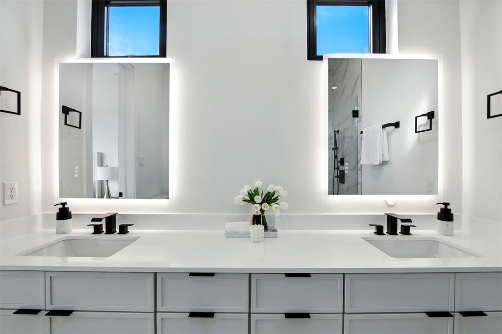 O A TEAL - Residential