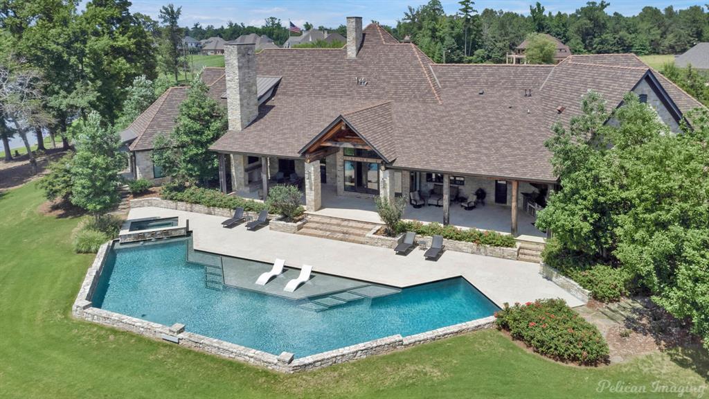 WOODLAKE RIDGE - Residential
